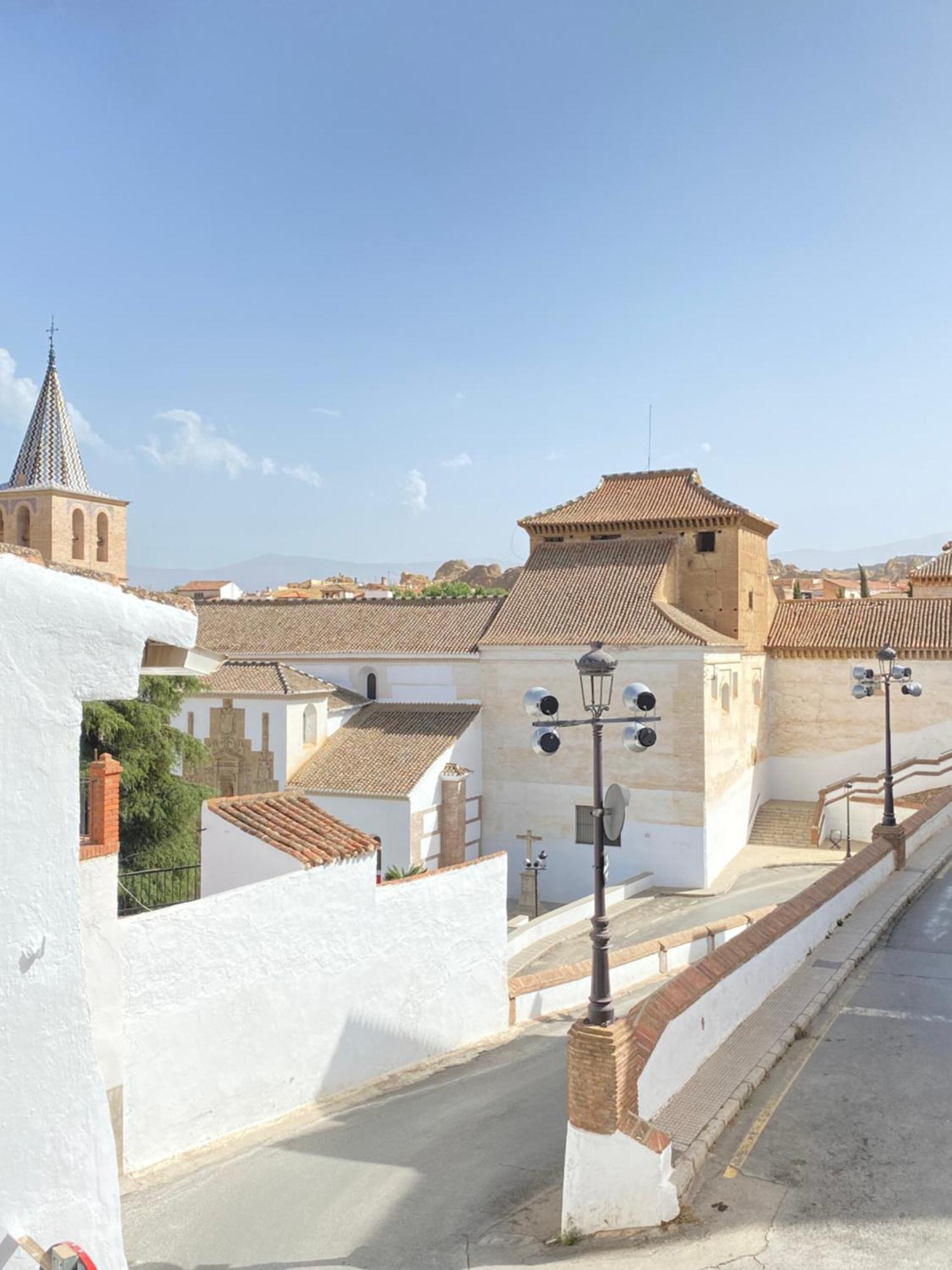 Apartamentos Penaflor Guadix Exterior photo